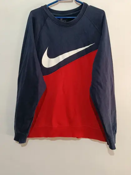 Jersey cuello redondo Nike logo swoosh Sportswear talla L