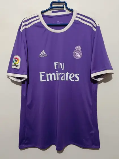 Camiseta retro Real Madrid Adidas temporada 16/17 talla XL