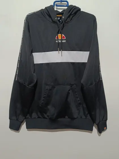 Sudadera con capucha Ellesse talla M