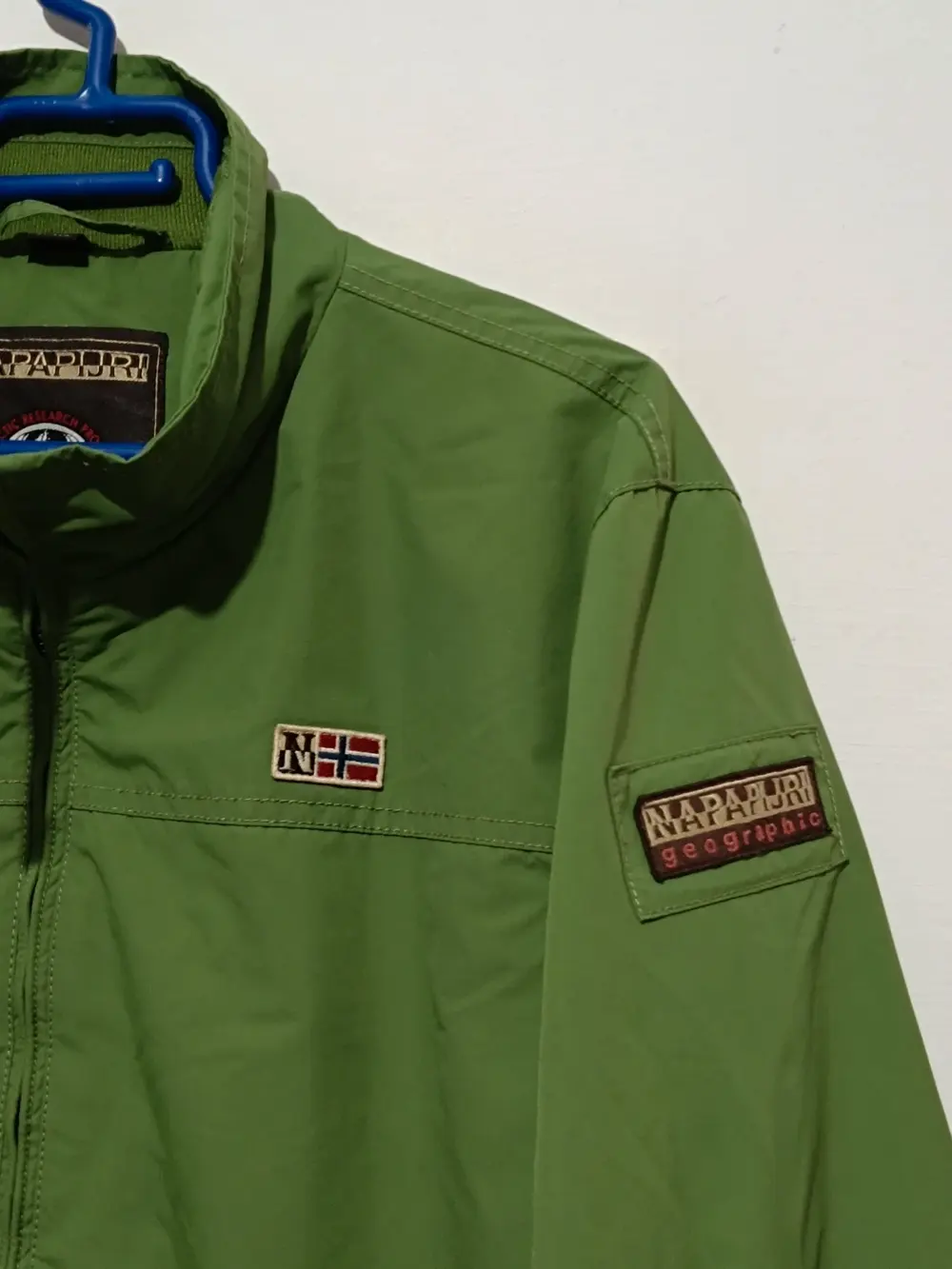 Chaqueta Verde forestal Napapijri talla L, foto 4