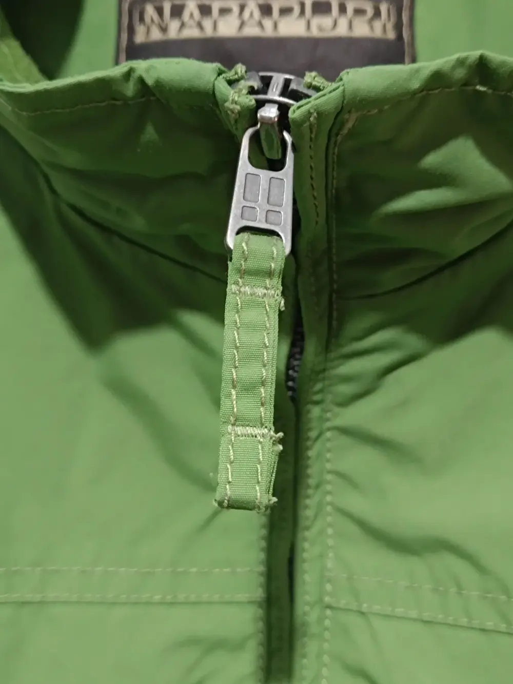 Chaqueta Verde forestal Napapijri talla L, foto 5