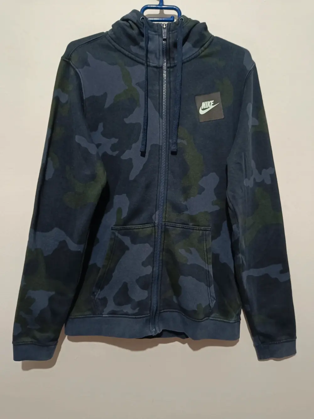 Sudadera Camuflaje Nike talla S