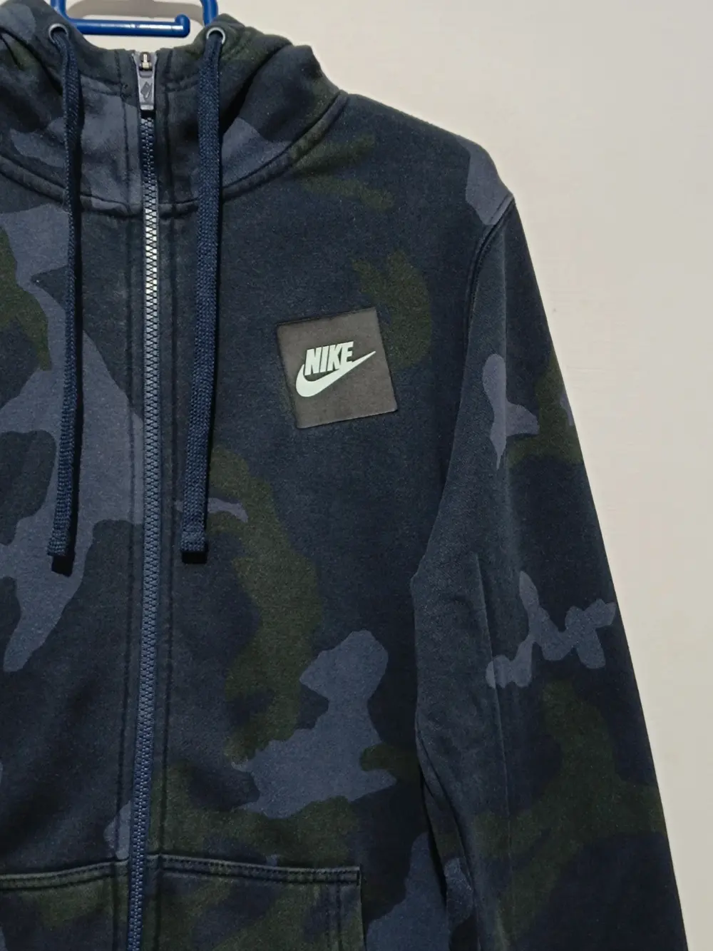 Sudadera Camuflaje Nike talla S, foto 4
