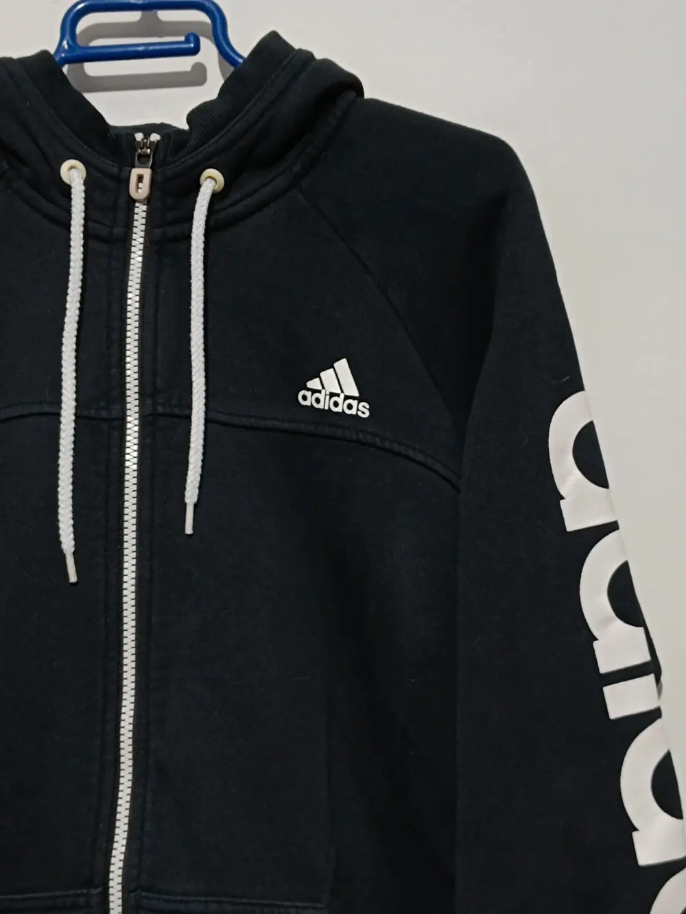 Sudadera Adidas logo con capucha y cremallera talla L, foto 2