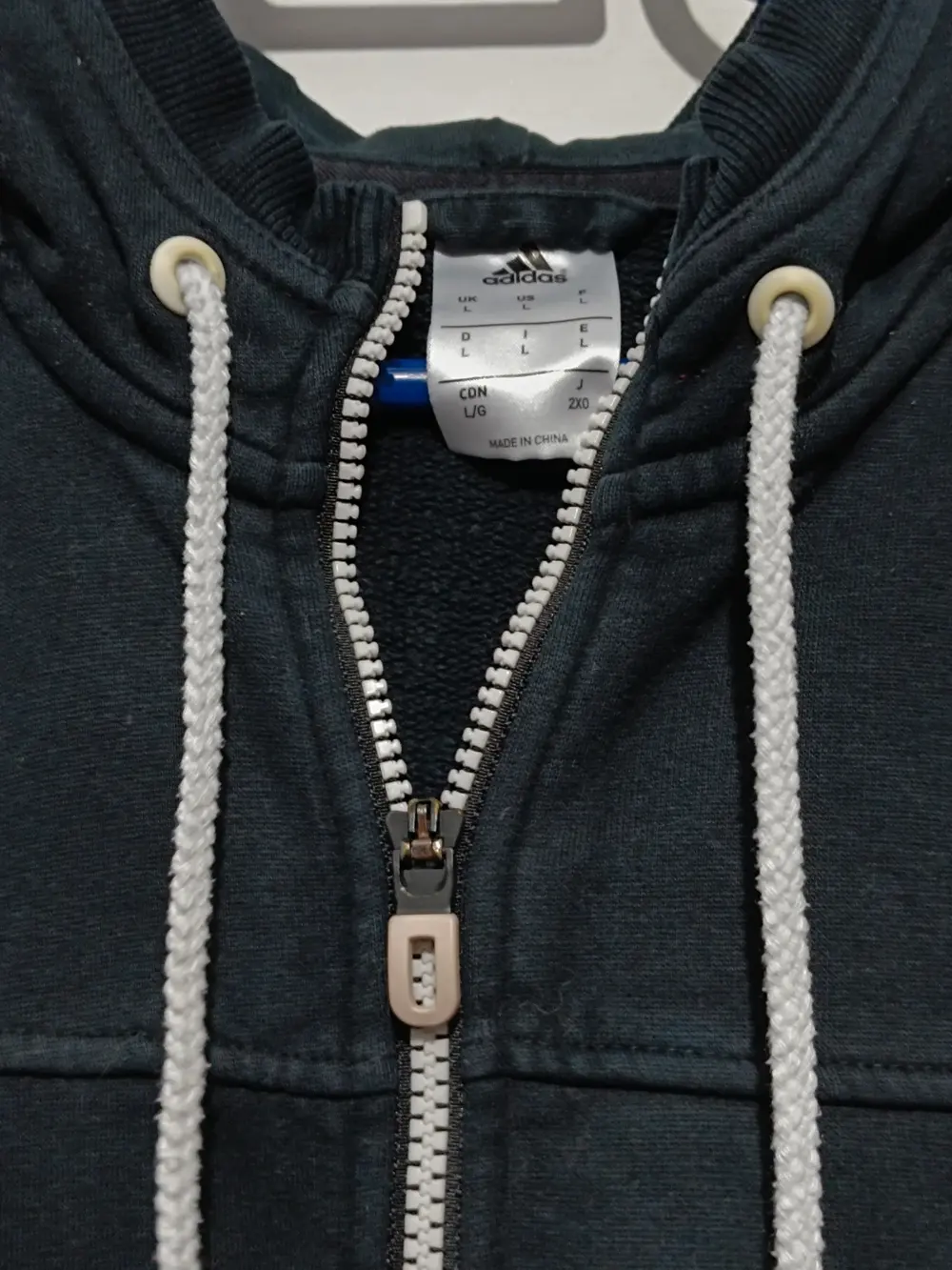 Sudadera Adidas logo con capucha y cremallera talla L, foto 5