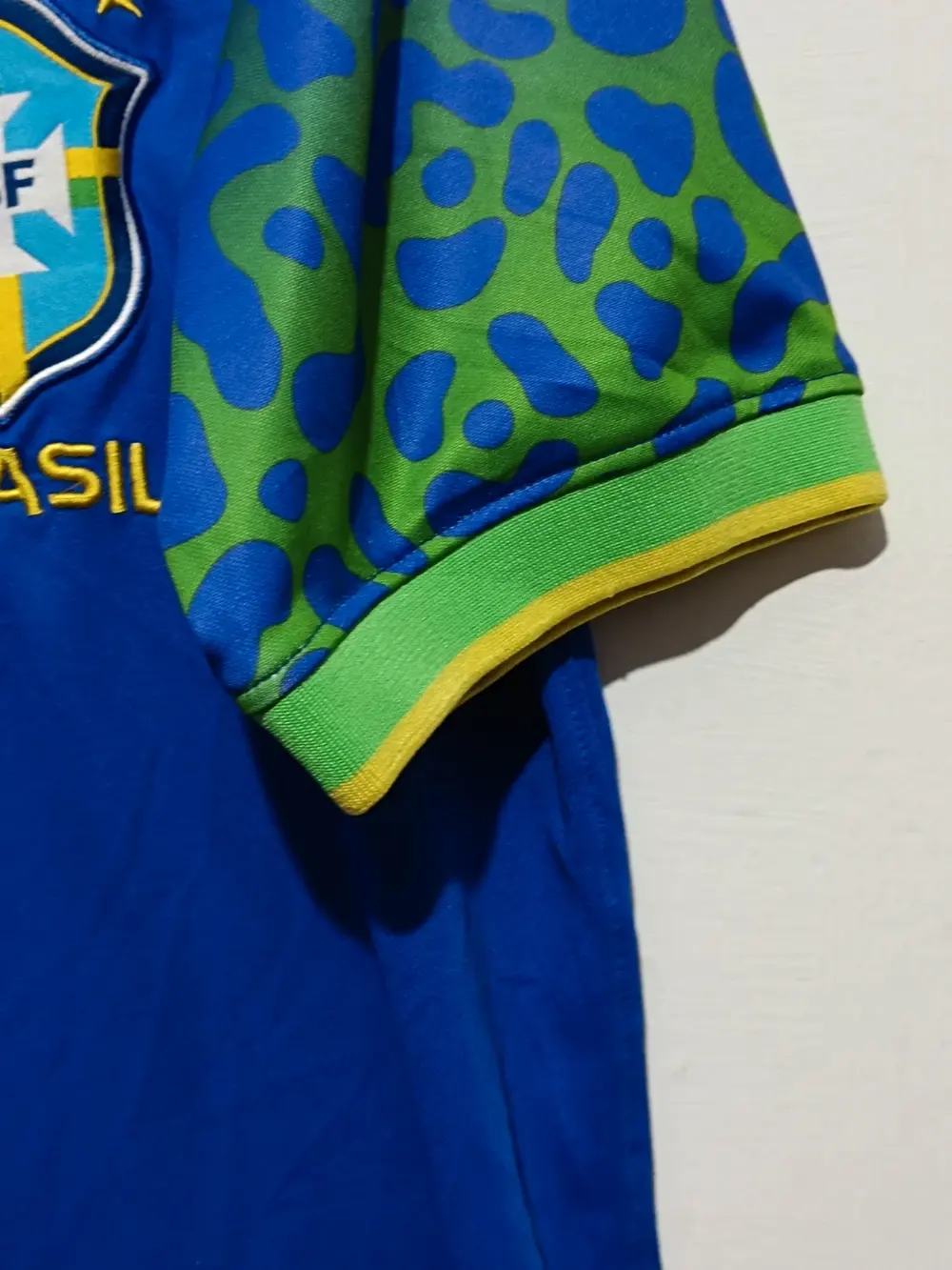 Camiseta selección Brasil visitante 2023 Nike talla L, foto 3