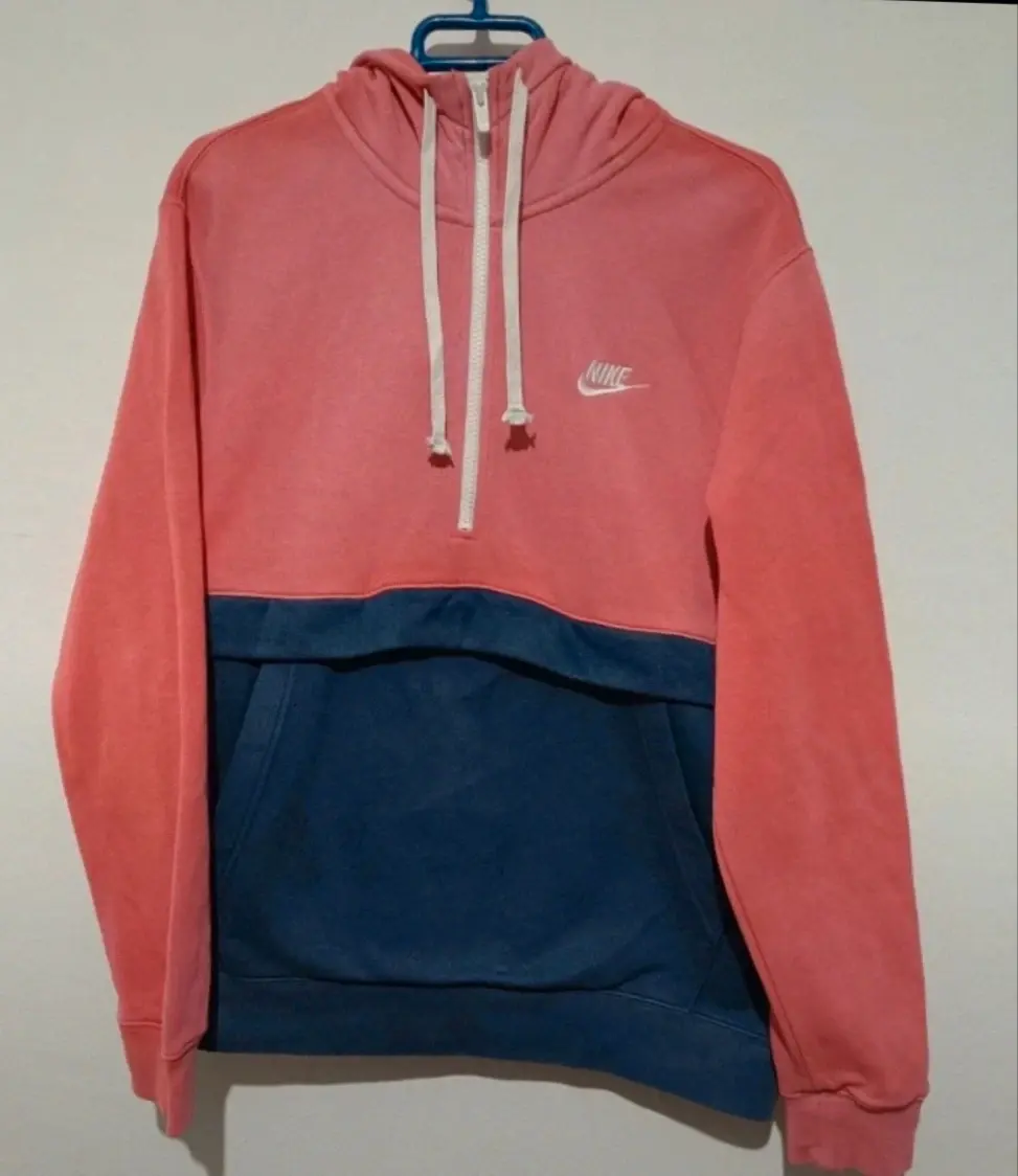 Sudadera multicolor con capucha Nike talla S unisex