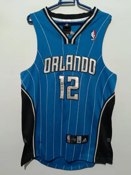 Camiseta NBA Orlando Magic Howard 12 talla 48 equivale a una M/L ver medidas