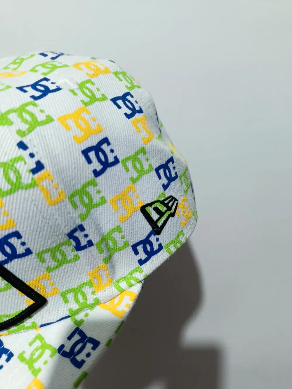 Gorra multicolor DC Shoes x New era talla 7 3/8 59cm unisex, foto 4