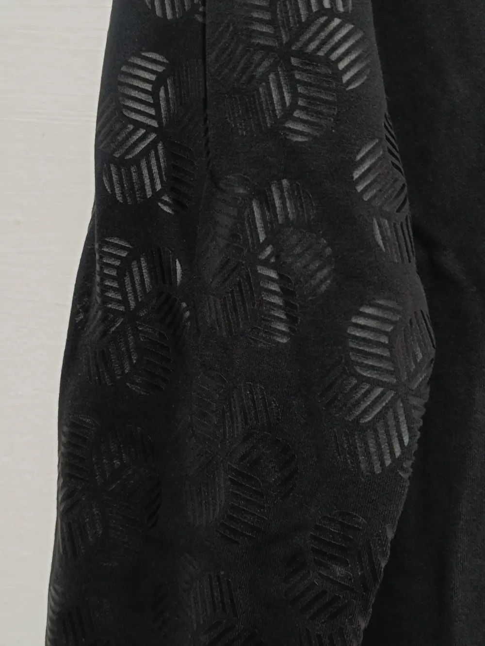 Sudadera negra Emporio Armani talla S con capucha y cremallera, foto 5