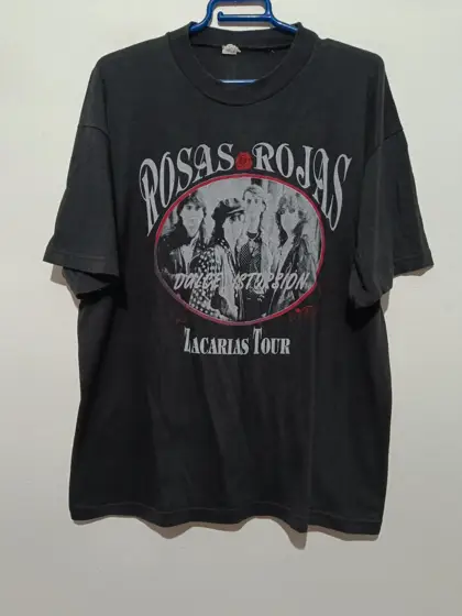 Camiseta vintage Grupo Rock Rosas Rojas años 80/90 Talla SG equivale a una L/XL ver medidas