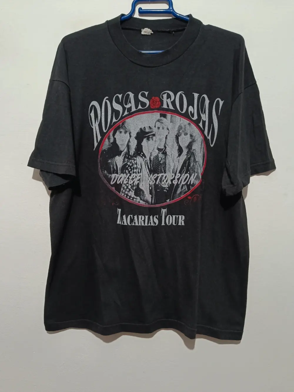 Camiseta vintage Grupo Rock Rosas Rojas años 80/90 Talla SG equivale a una L/XL ver medidas