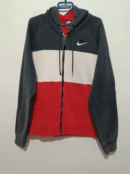Sudadera Nike Air con capucha y cremallera talla M