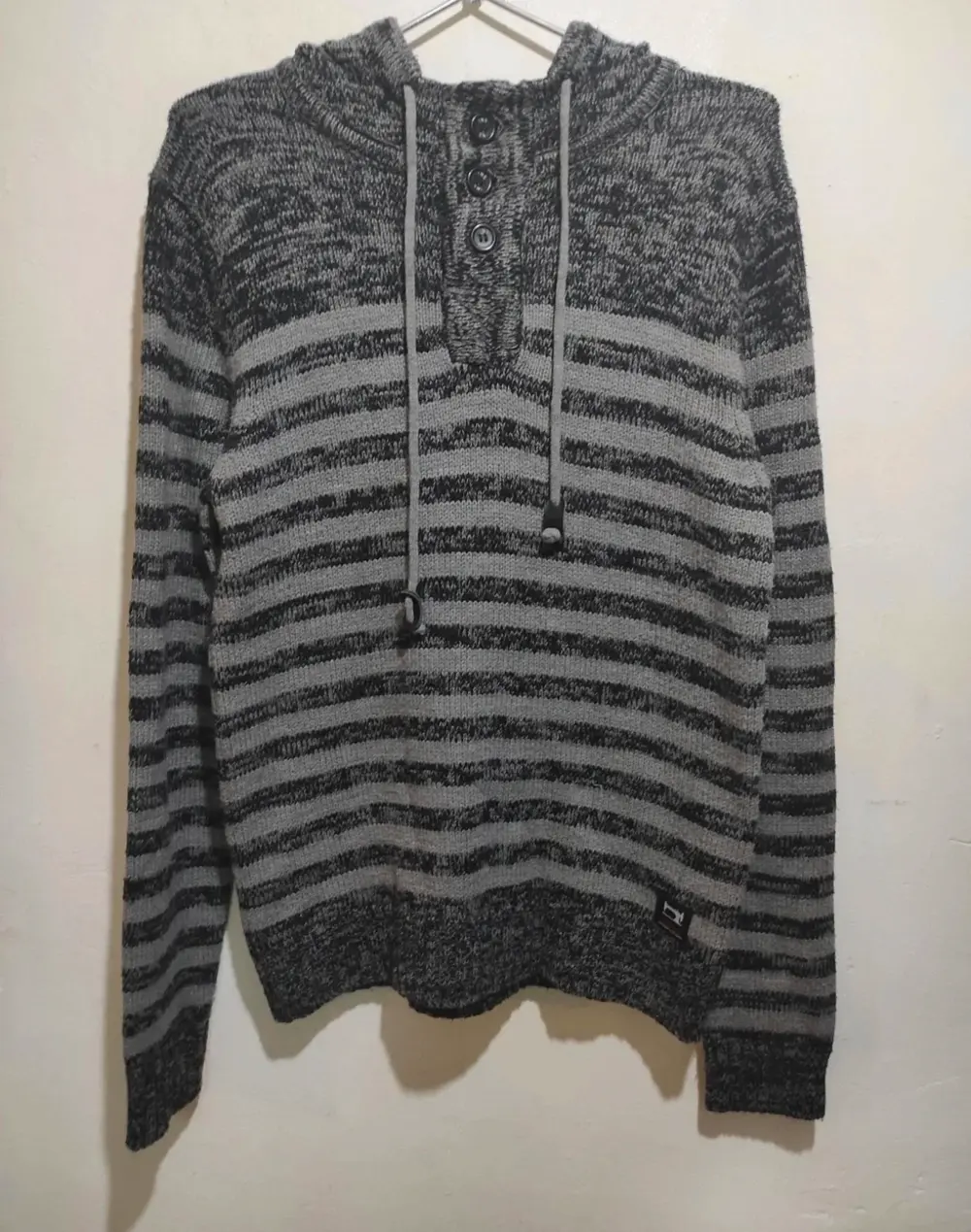 Sudadera con capucha Inside talla M