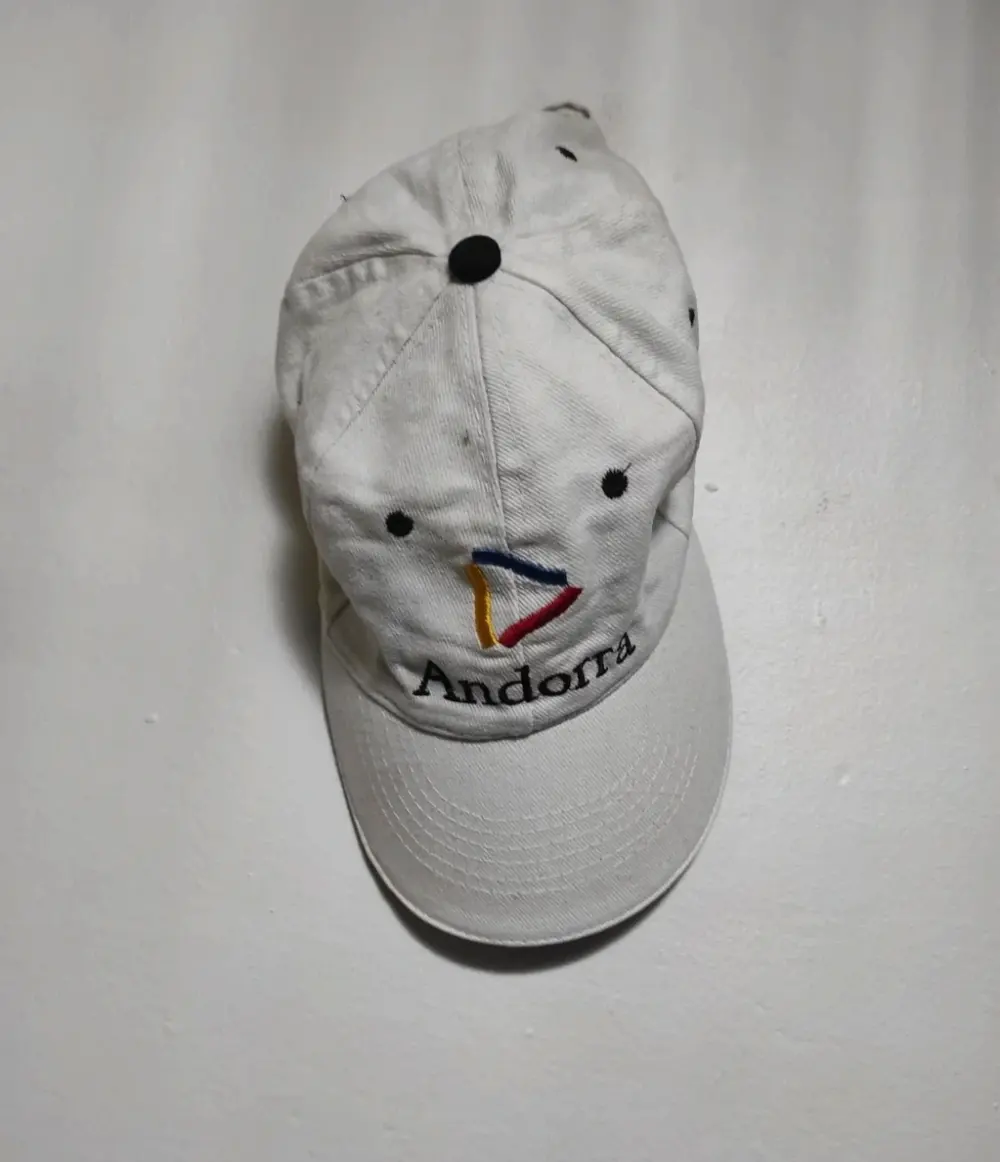 Gorra Andorra*
