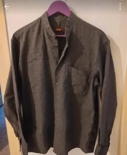 Camisa lisa Deval talla L*