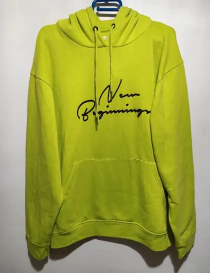 Sudadera con capucha Nominal new beginnings,talla L *