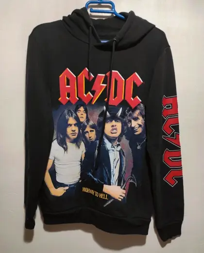 Sudadera con capucha AC/DC Bershka talla XS sirve para S ver medidas unisex *