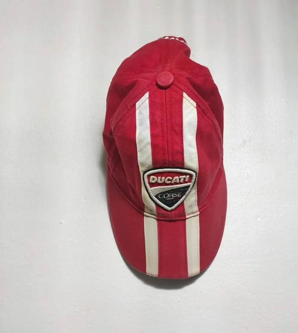 Gorra vintage Ducati talla ajustable*