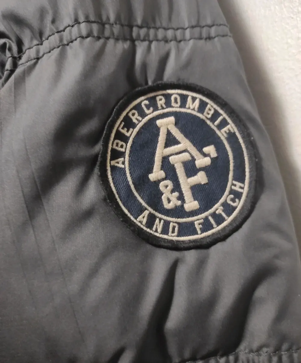 Plumifero con capucha Abercrombie & Fitch Kempshall talla M *, foto 2