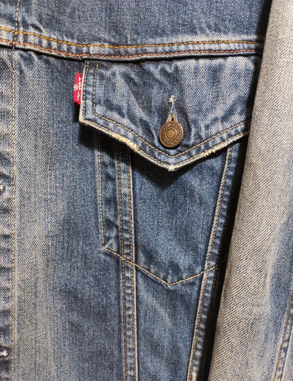Cazadora vaquera Levi's Strauss logo trasero talla XL ver medidas, foto 2