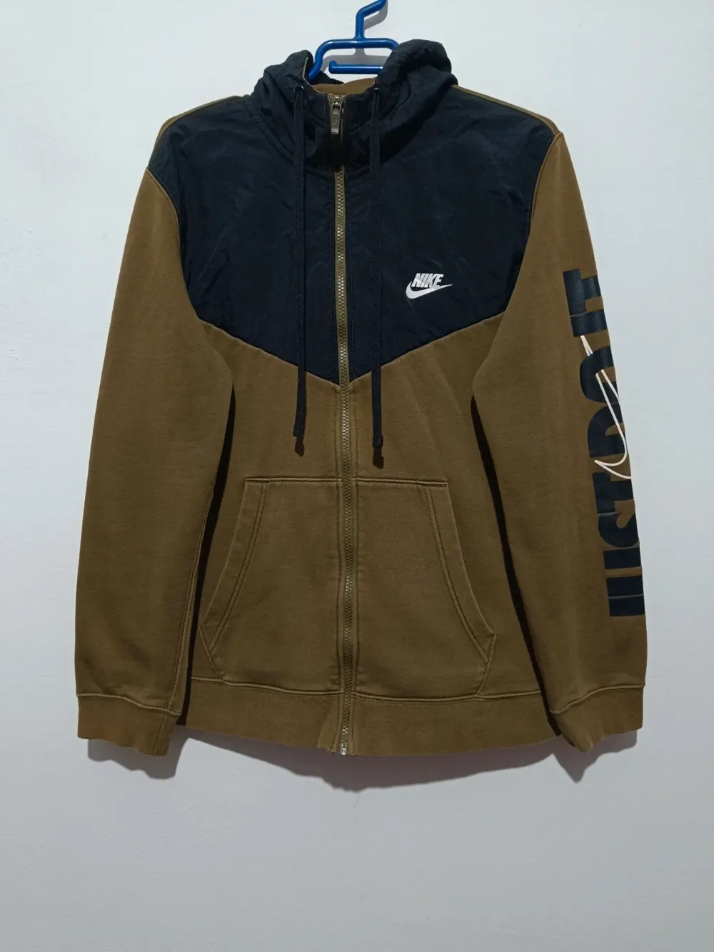 Chaqueta Nike vintage 90's just do It talla L sirve para M ver medidas