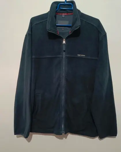 Forro polar Easy wear talla 50 equivale a una XL ver medidas*