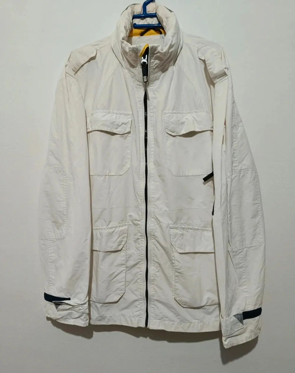 Chaqueta entretiempo Marina Militare talla 4XL pero es mas una 2XL ver medidas XXL*