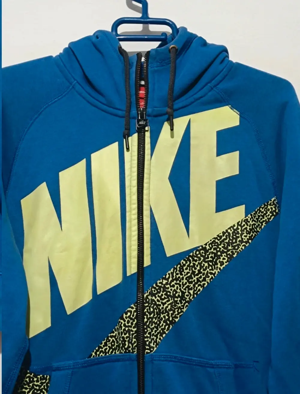 Sudadera con capucha y cremallera Nike talla M*, foto 3