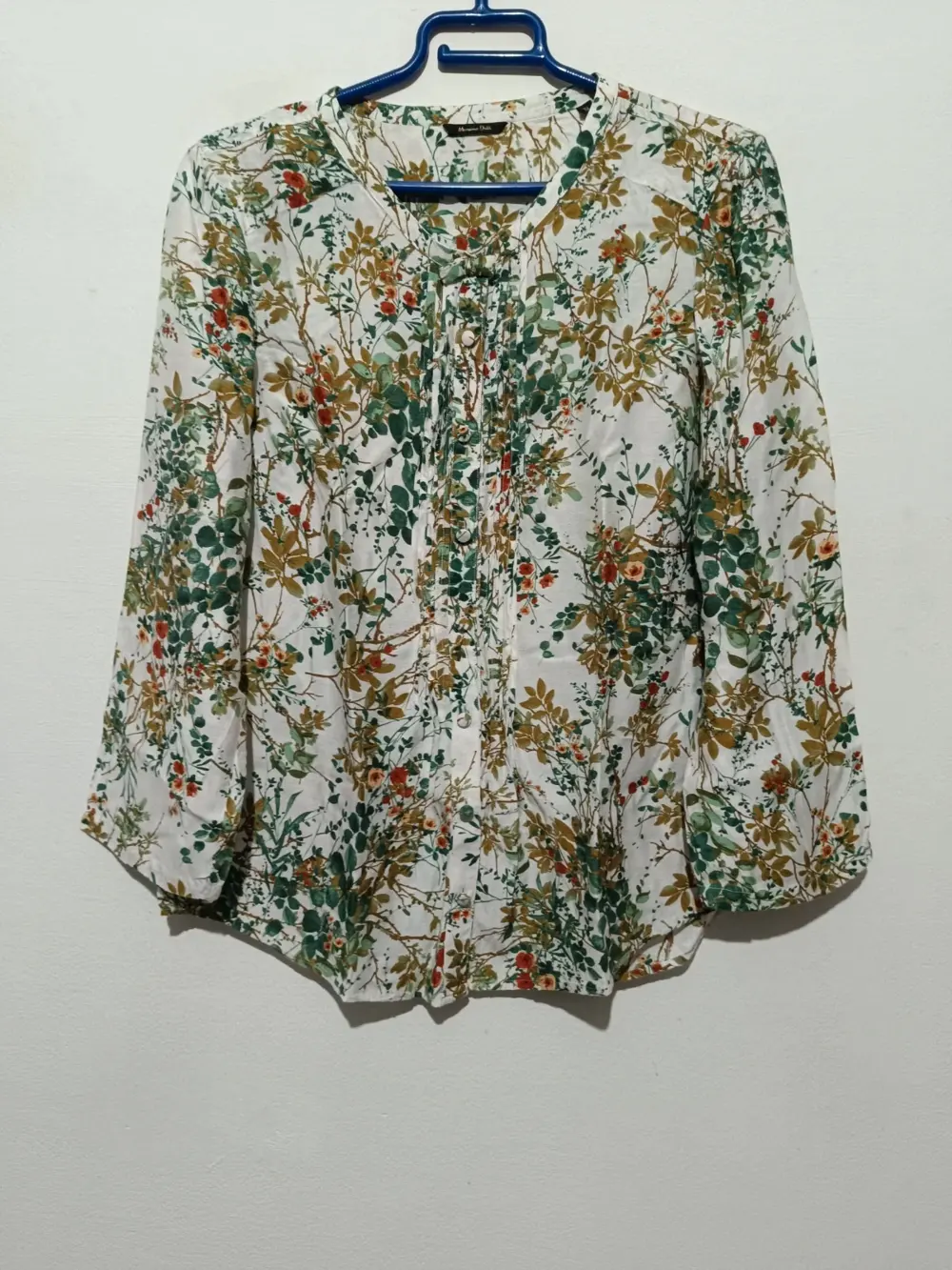 Blusa manga larga estampado floral Massimo Dutt talla 40/30 sirve para M/L ver medidas