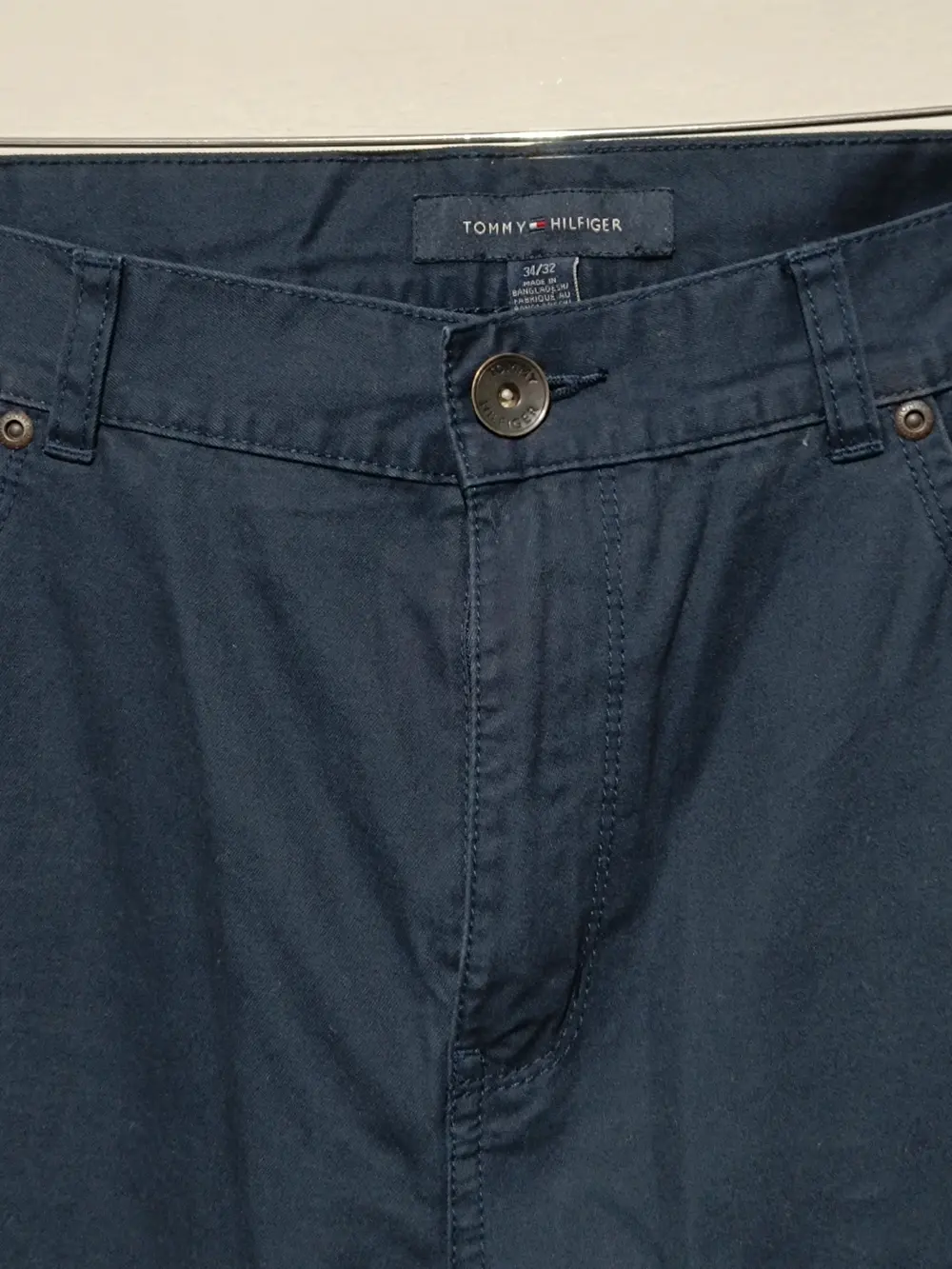 Pantalon Azul marino recto Tommy Hilfiger talla 34/32 equivale a una XL ver medidas, foto 3