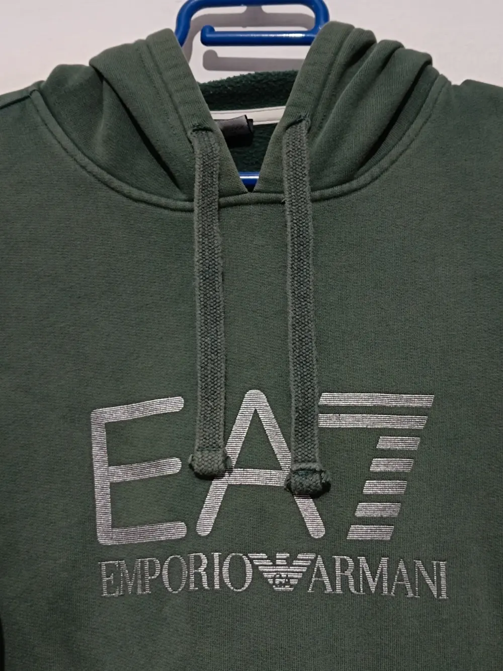 Sudadera Verde oliva Emporio Armani talla XL sirve para L ver medidas, foto 4