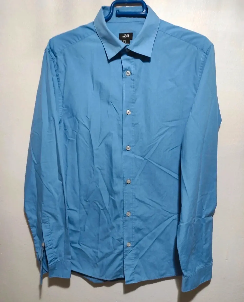 Camisa lisa manga larga H&M easy iron talla M*
