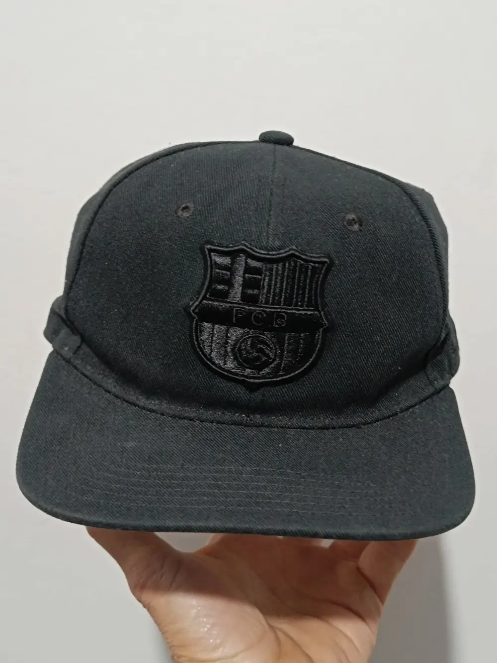 Gorra plana negra FC Barcelona Escudo bordado Nike talla única ajustable adulto unisex