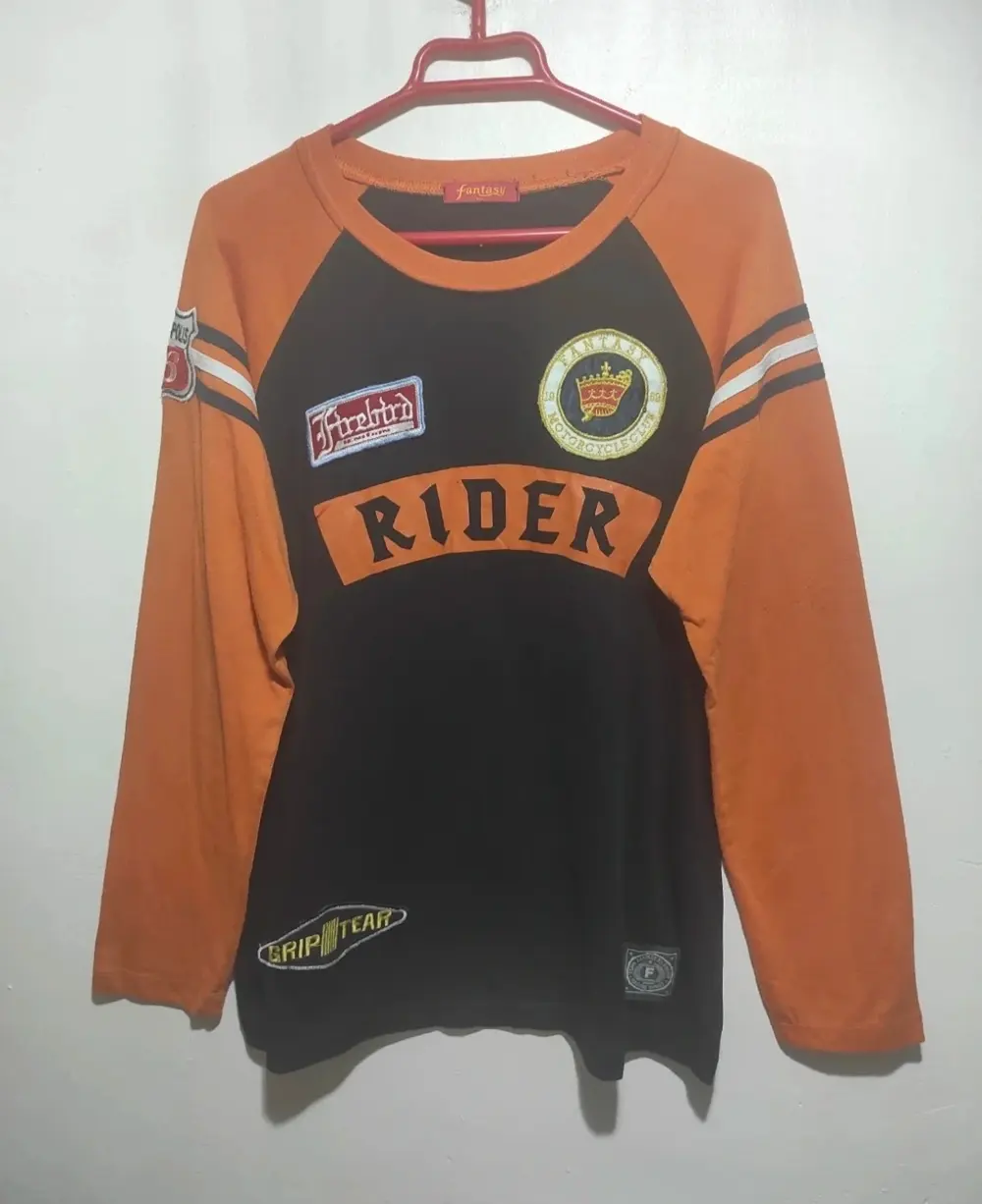 Camiseta manga larga fantasy Rider talla M/L*