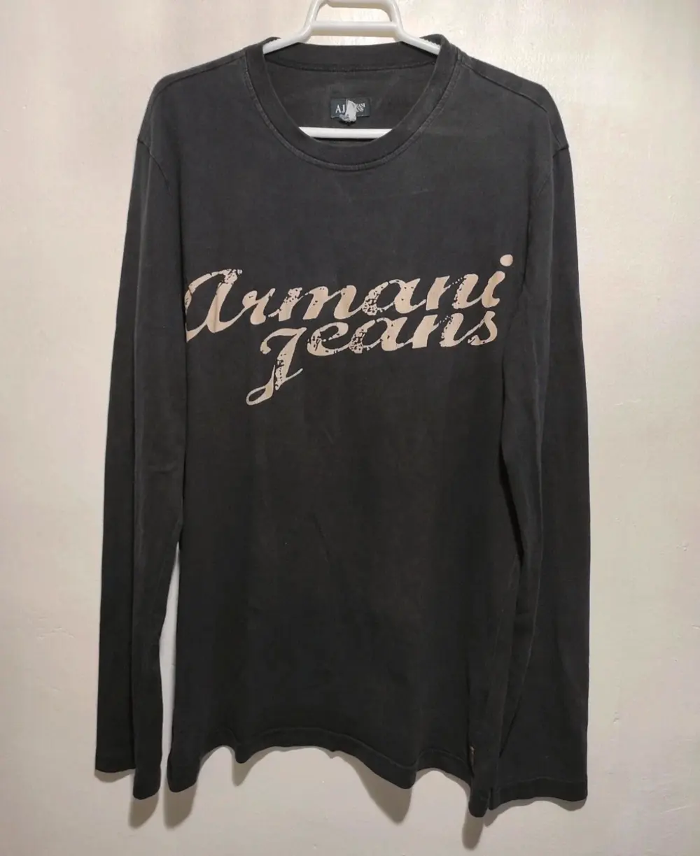 Camiseta manga larga Armani jeans talla XL*