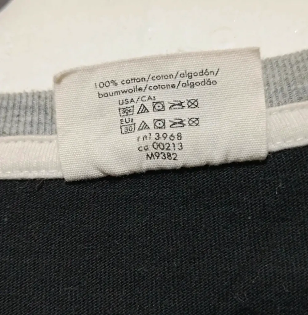 Camiseta manga larga Calvin Klein talla L*, foto 3