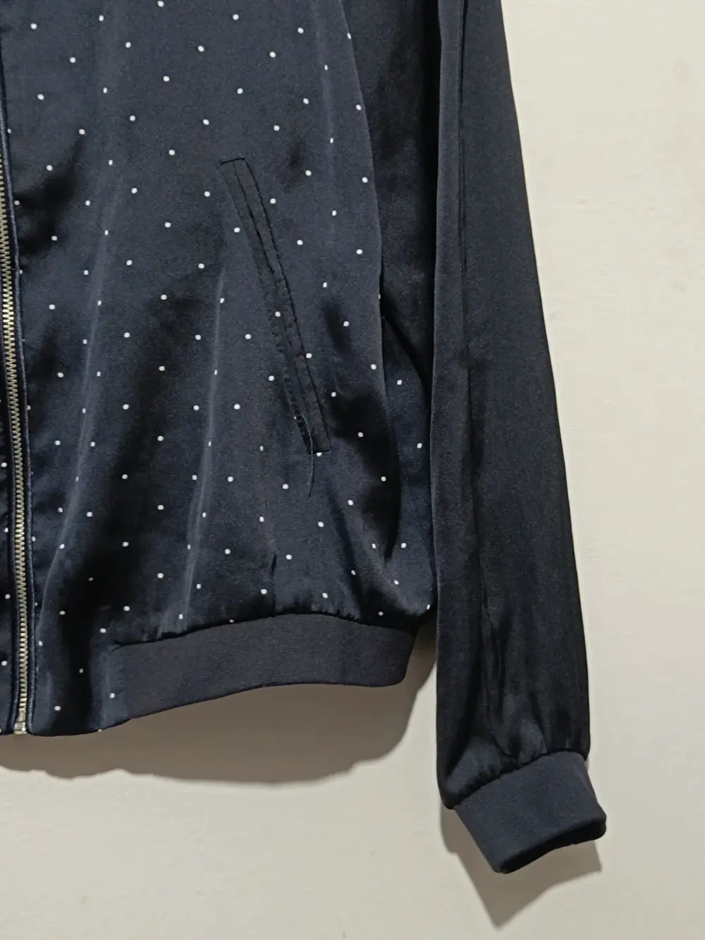 Chaqueta bomber topos azul Stradivarius talla M, foto 2