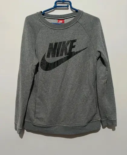 Sudadera Nike talla XS*
