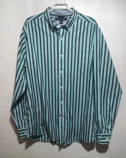 Camisa a rayas Tommy Hilfiger ver medidas*