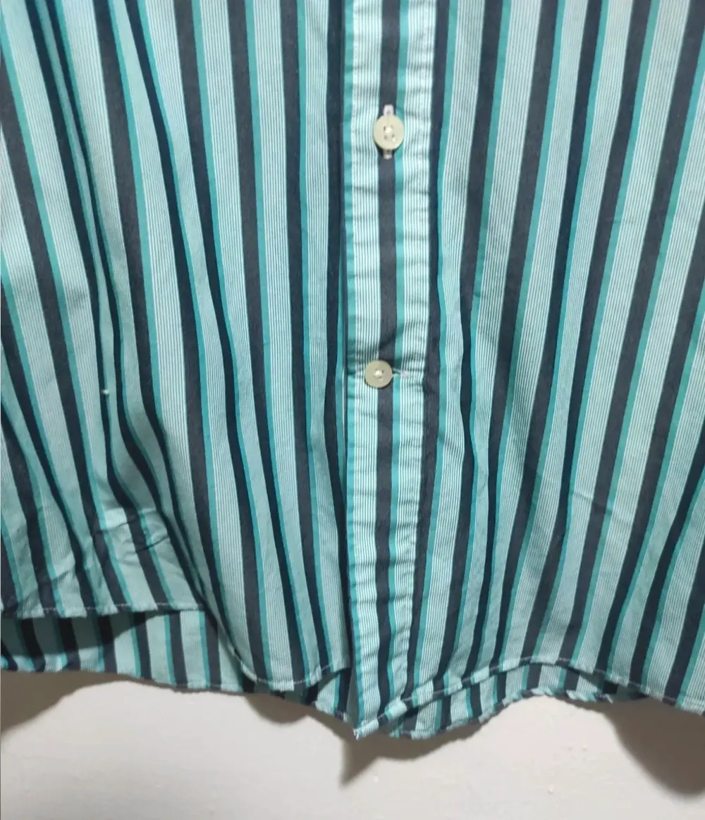 Camisa a rayas Tommy Hilfiger ver medidas*, foto 3