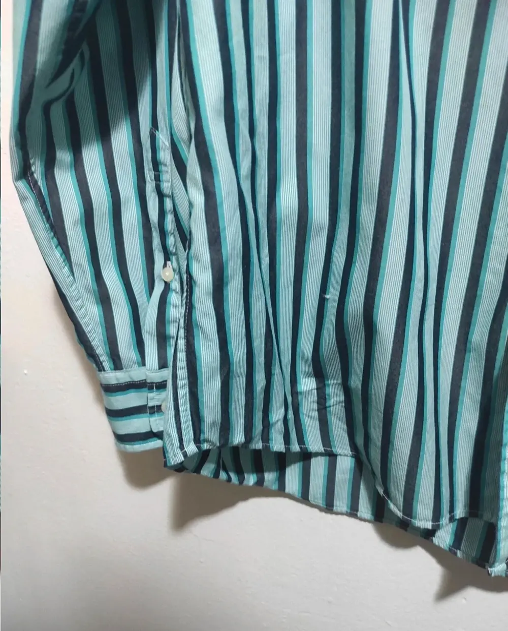 Camisa a rayas Tommy Hilfiger ver medidas*, foto 4