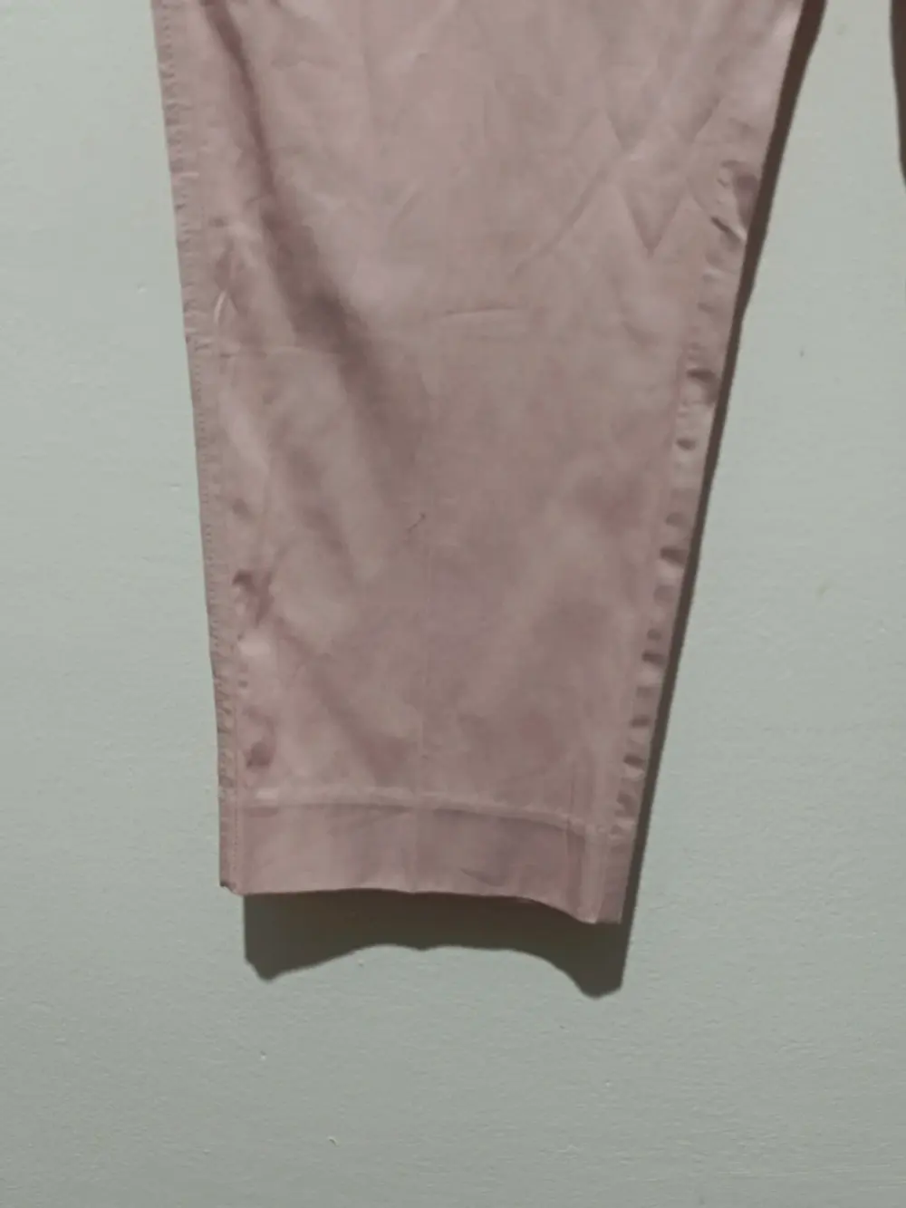 Pantalón satinado Capri rosa Punt Roma talla 46, foto 2