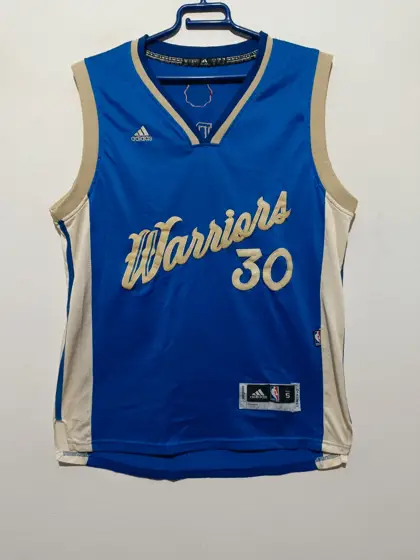 Camiseta NBA Curry 30 Warriors talla S Adidas