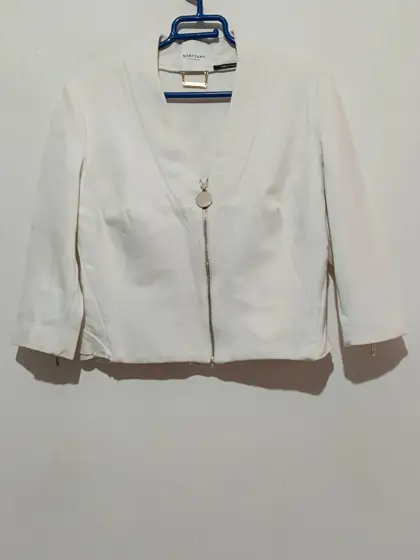 Chaqueta tipo Blazer Marciano los Angeles talla 44/34 ver medidas