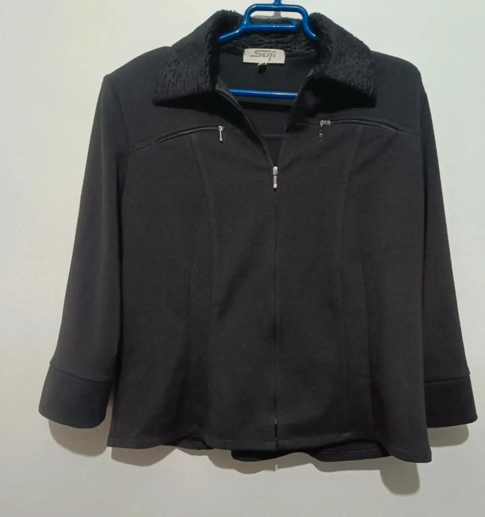 Chaqueta blazer fina Sarfi talla 46 ver medidas*