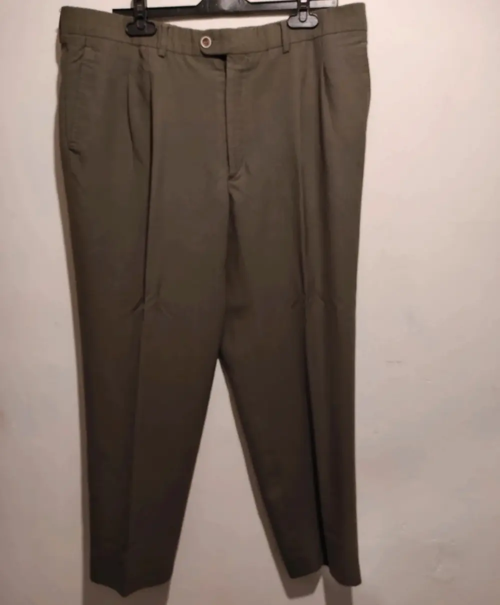 Pantalon de vestir Dustin*