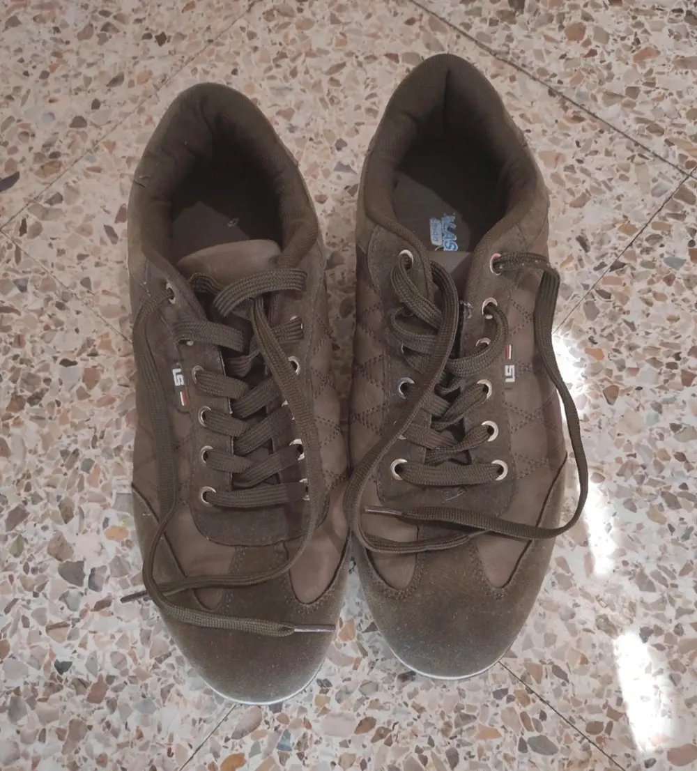 Zapatillas casual Alasity talla 45 europea*
