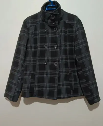 Abrigo a cuadros Made In Italy talla XXL sirve para XL ver medidas*