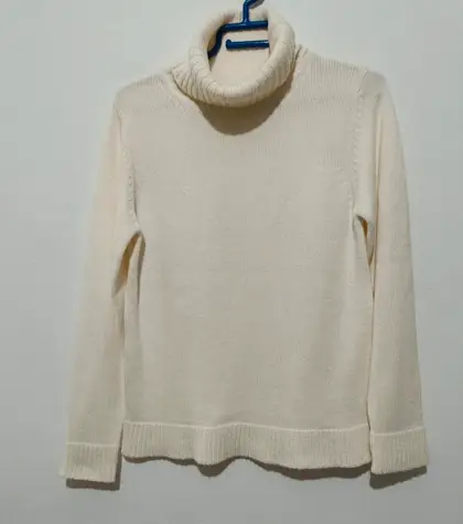 Jersey cuello alto Sfera talla M*
